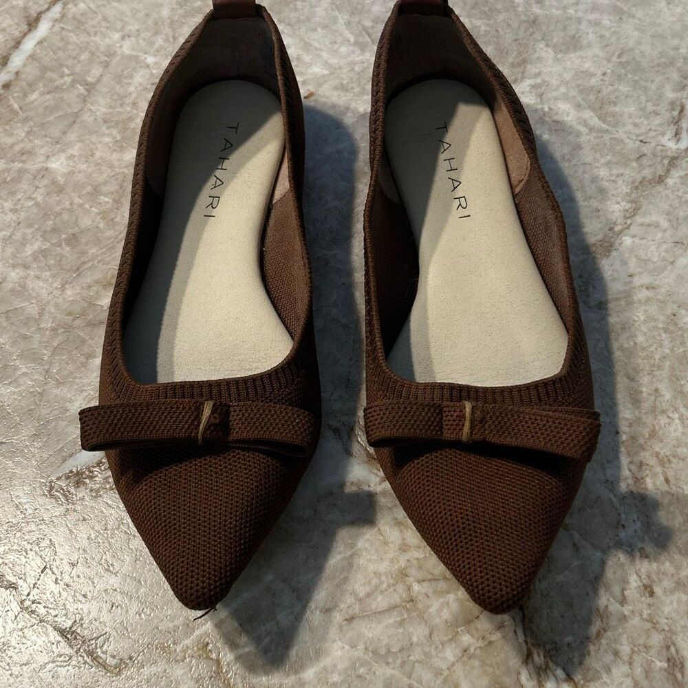 Tahari Athens Brown  Knit Pointed Toe Ballet Flats Size 10